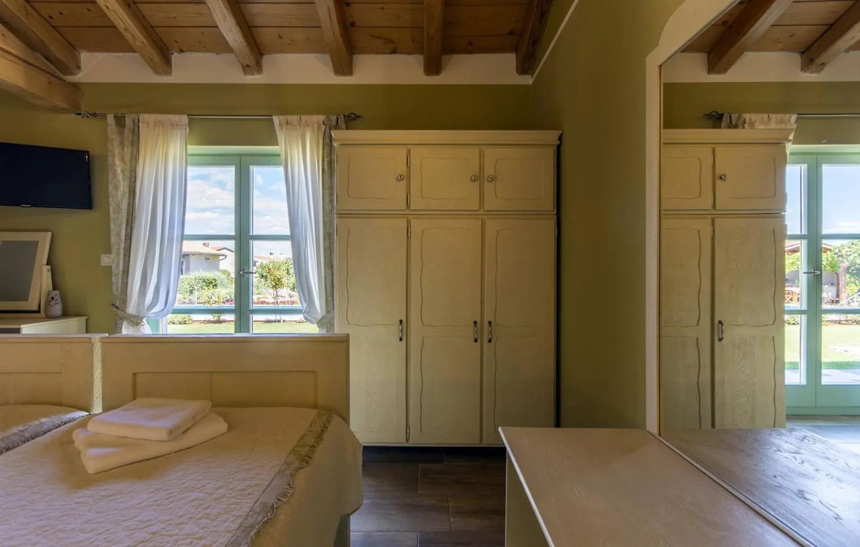 Beautiful Villa Judita With Pool In Tar Tar-Vabriga