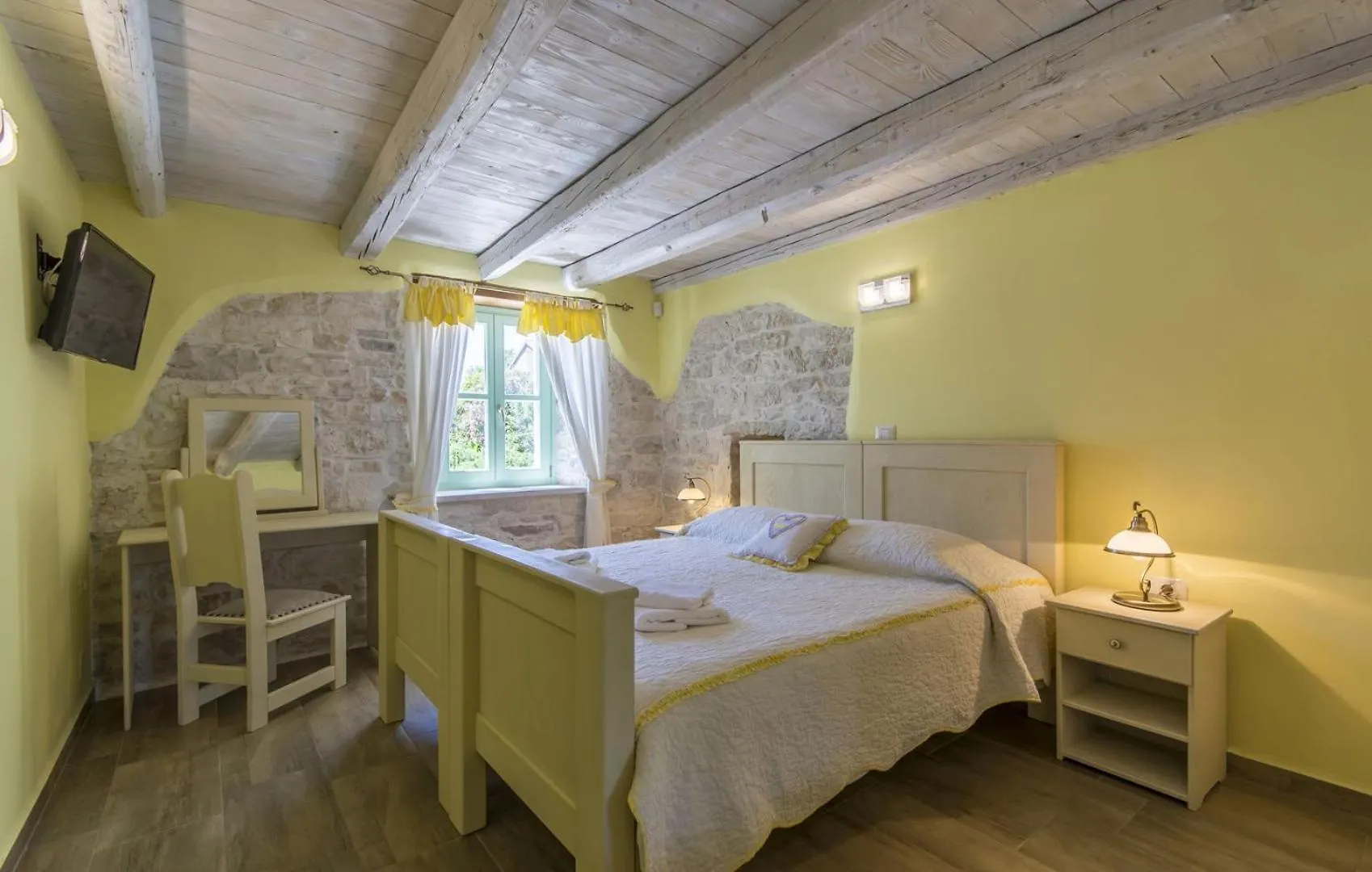 Beautiful Villa Judita With Pool In Tar Tar-Vabriga