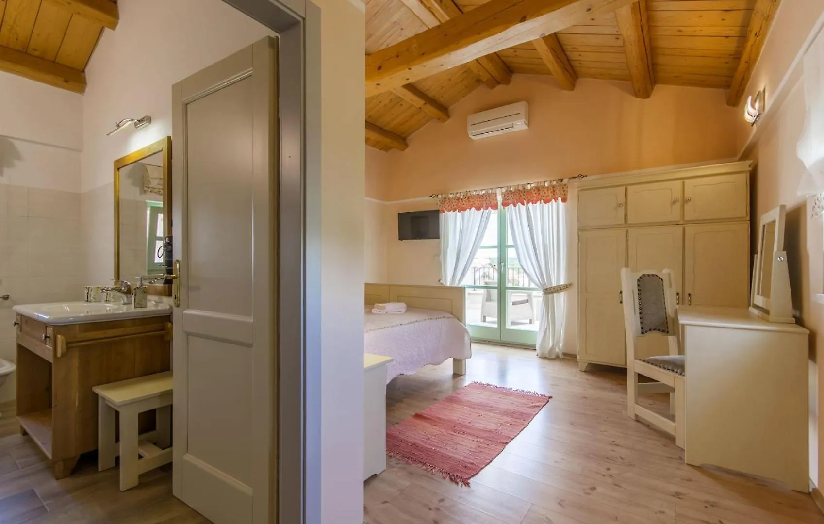 Beautiful Villa Judita With Pool In Tar Tar-Vabriga
