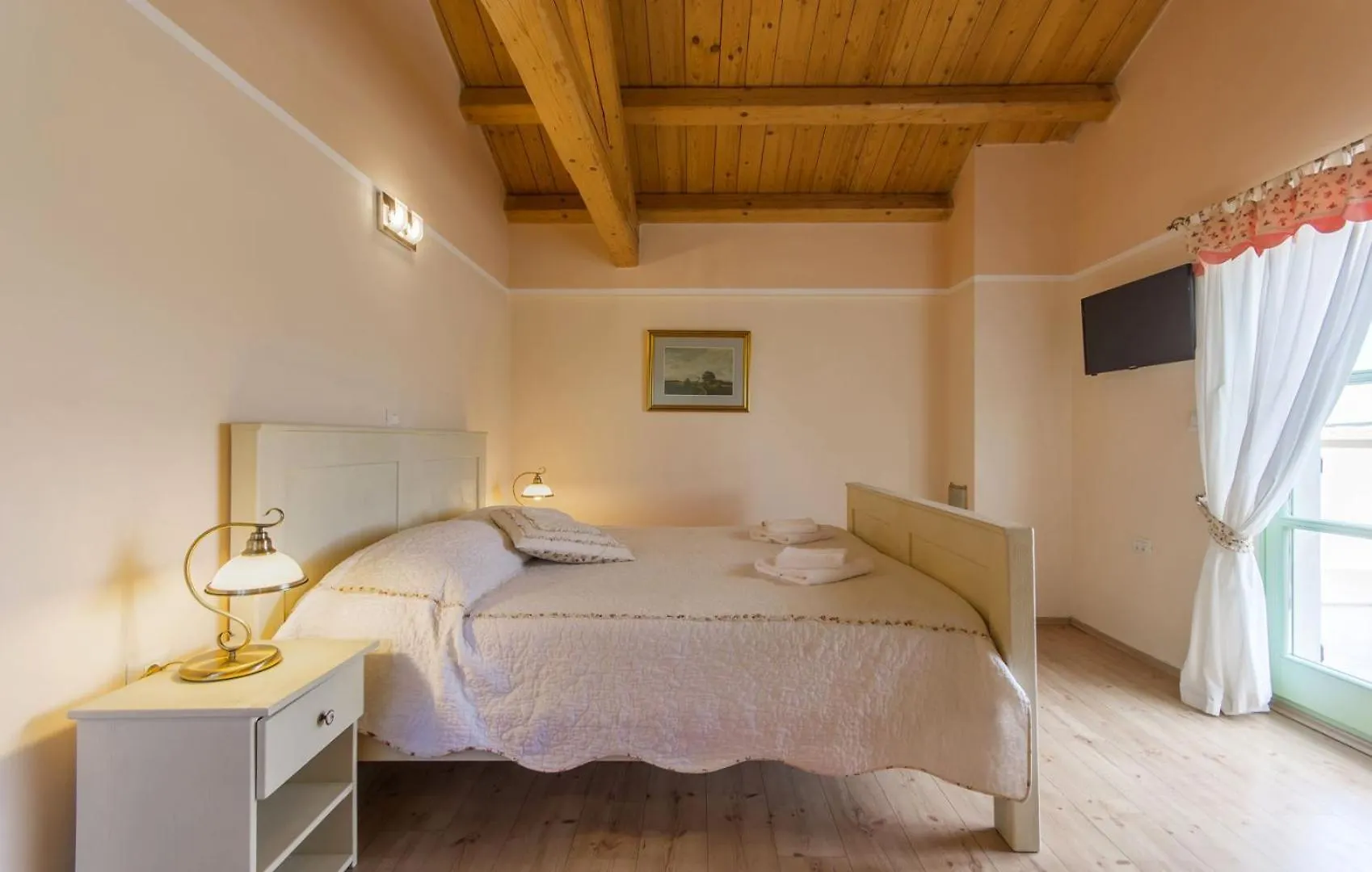 Beautiful Villa Judita With Pool In Tar Tar-Vabriga